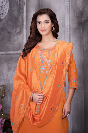 Hanch Roman Silk Embroidered Straight Kurti Set – Orange