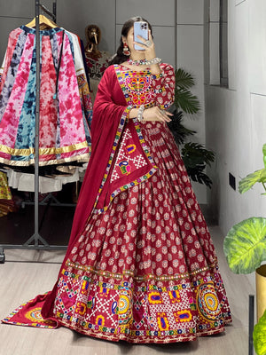 Hanch Navratri Ambaa Lehenga Set