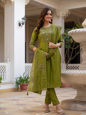 Hanch Pure Viscose Mango Silk Embroidered Straight Kurti Set – Mhendi Green