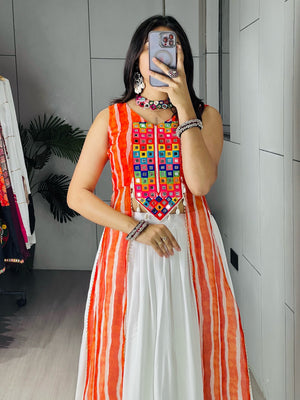 Hanch Navratri Kesari Kurti Lehenga Set