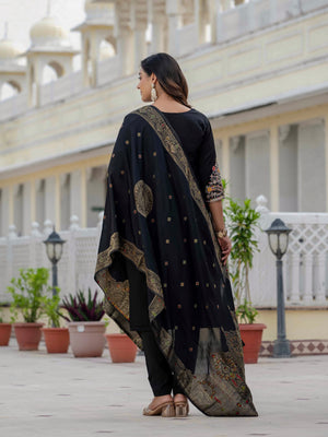 Hanch Premium Roman Silk Embroidered Straight Kurti Set – Black