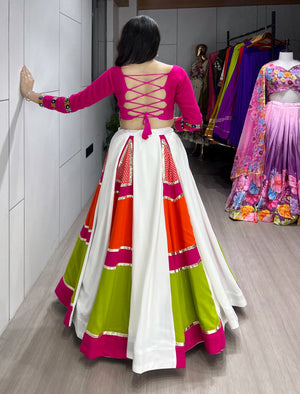 Hanch Navratri Pink Panghat Lehenga Set