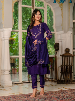 Hanch Marina Silk Embroidered Straight Kurti Set – Violet
