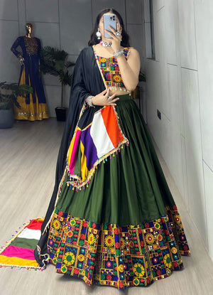 Hanch Navratri Mehendi Gamthi Mirror Work Lehenga Set