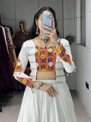 Hanch Navratri Ratan Lehenga Set