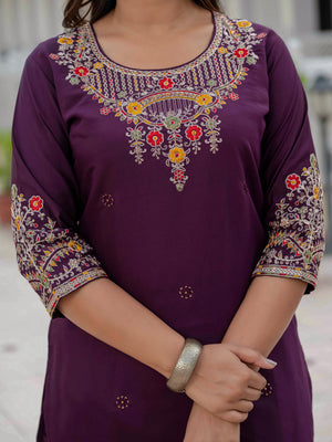 Hanch Premium Roman Silk Embroidered Straight Kurti Set – Wine