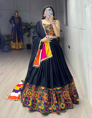 Hanch Navratri Black Gamthi Mirror Work Lehenga Set