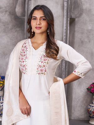Hanch Roman Silk Embroidered Straight Kurti Set – White