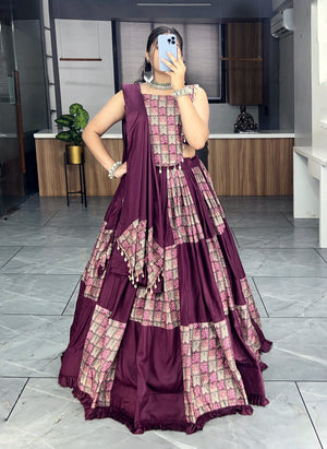 Hanch Navratri Wine Sajni Lehenga Set