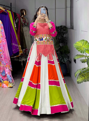 Hanch Navratri Pink Panghat Lehenga Set
