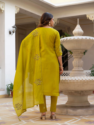 Hanch Pure Viscose Mango Silk Embroidered Straight Kurti Set – Yellow