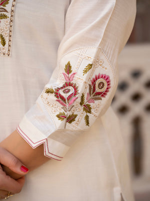 Hanch Pure Viscose Mango Silk Embroidered Straight Kurti Set – White