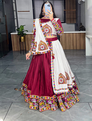 Hanch Navratri White Lehenga Set