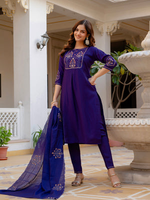 Hanch Pure Viscose Mango Silk Embroidered Straight Kurti Set – Violet
