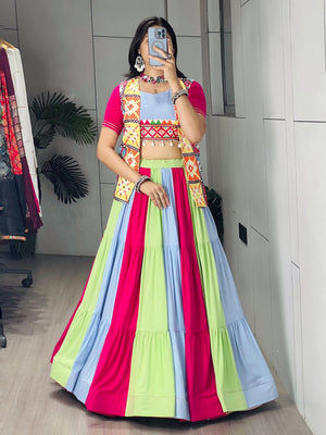 Hanch Navratri Triveni Lehenga Set
