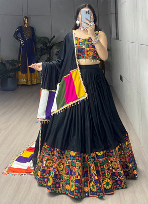 Hanch Navratri Black Gamthi Mirror Work Lehenga Set
