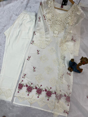 Hanch Heavy Viscose Roman Embroidered Straight Kurti Set – White