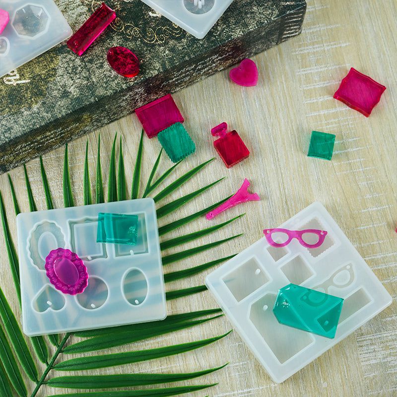 6 Cavity Jewellery & Keychain Mould