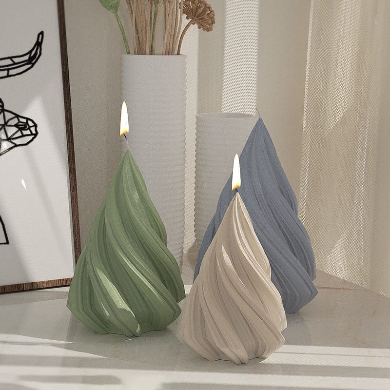 Irregular Geometric Wave Rotating Candle Mould