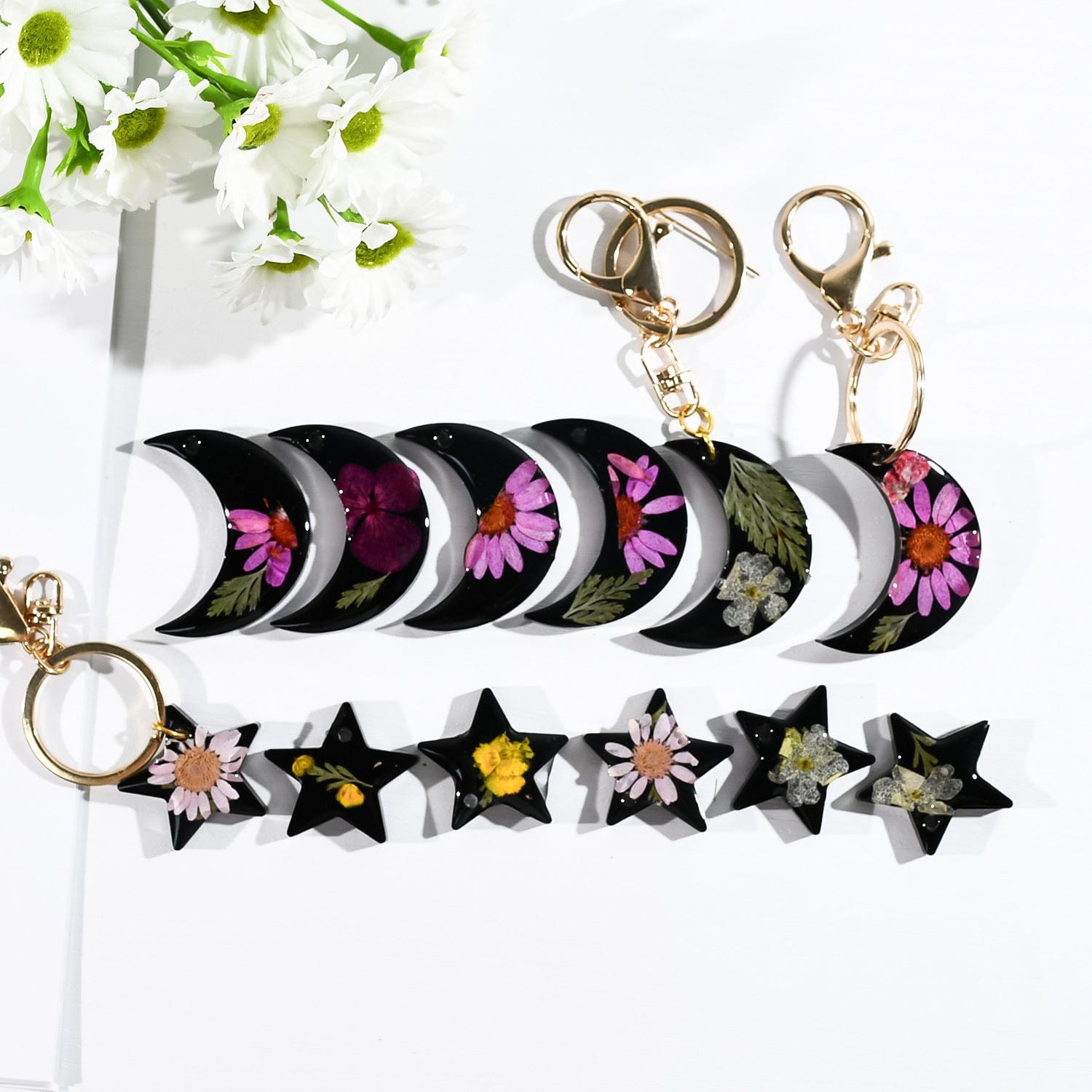6 Cavity Moon Keychain & Jewellery Mould