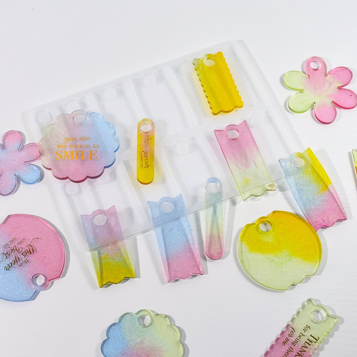 6 Cavity Flower Shapes Pendants & Keychain Mould