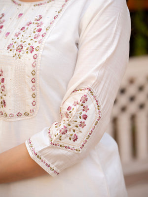Hanch Pure Viscose Mango Silk Embroidered Straight Kurti Set – White