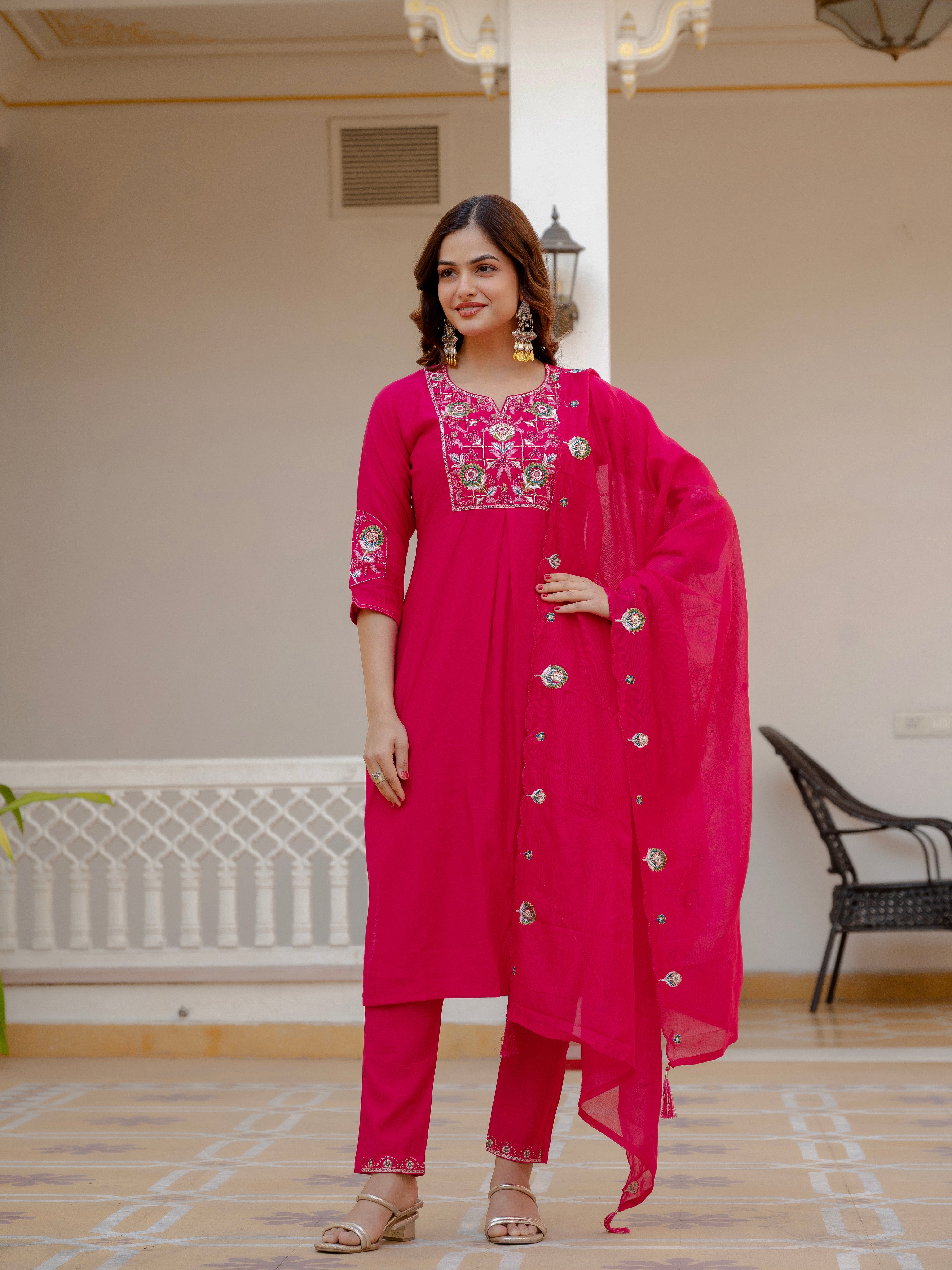 Hanch Pure Viscose Mango Silk Embroidered Straight Kurti Set – Pink