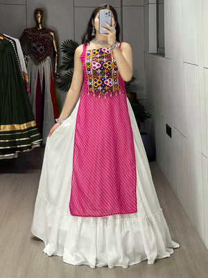Hanch Navratri Rani Pink Kurti Lehenga Set