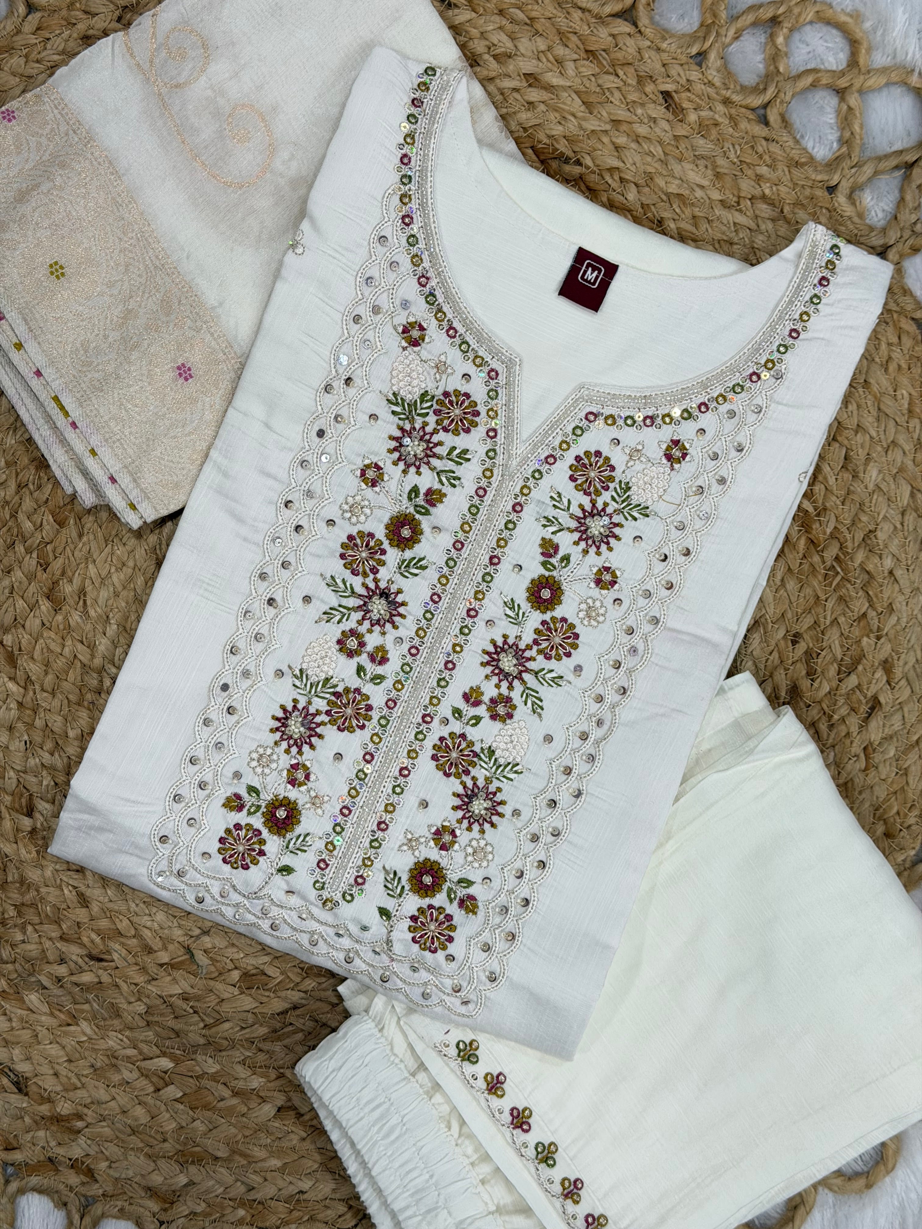 Hanch Pure Viscose Mango Silk Embroidered Straight Kurti Set – White