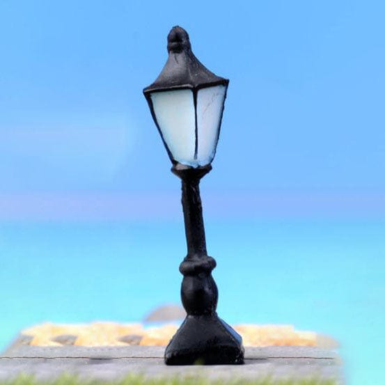 Unilateral Light Blue Retro Street Light