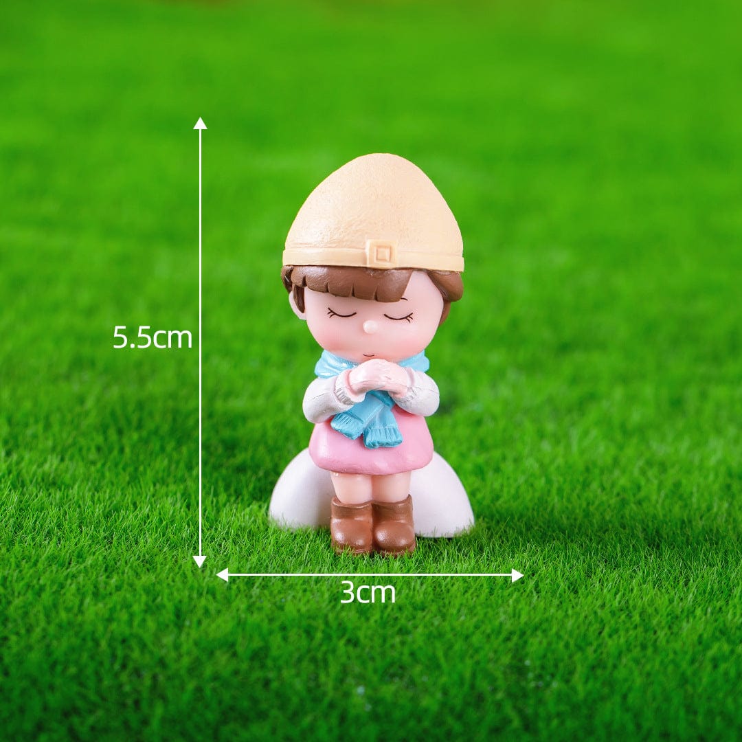 Beige Hat Girl Miniature