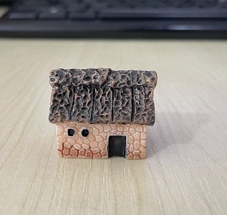 thatched House B Miniature