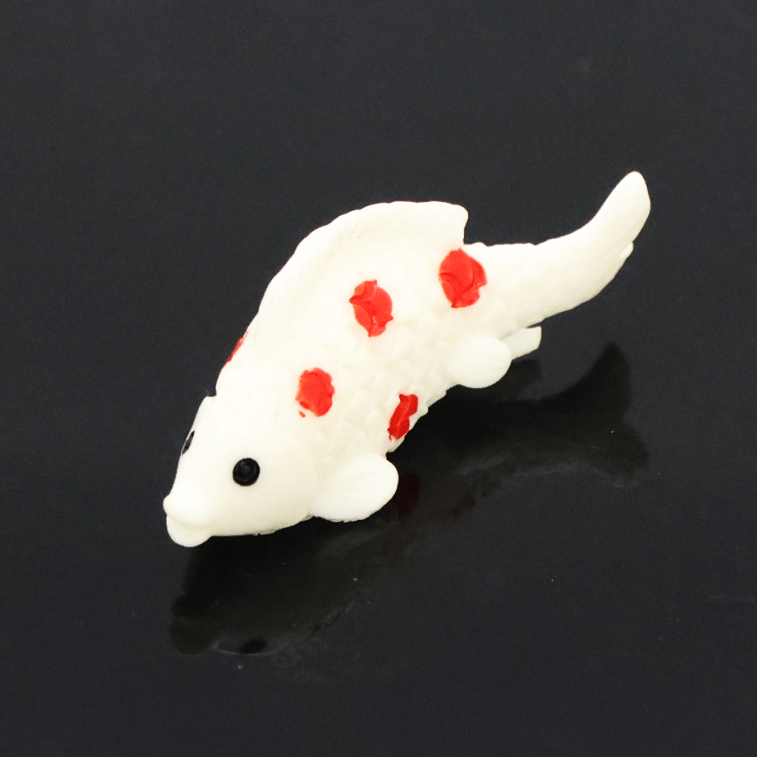 Koi fish D02 Miniature