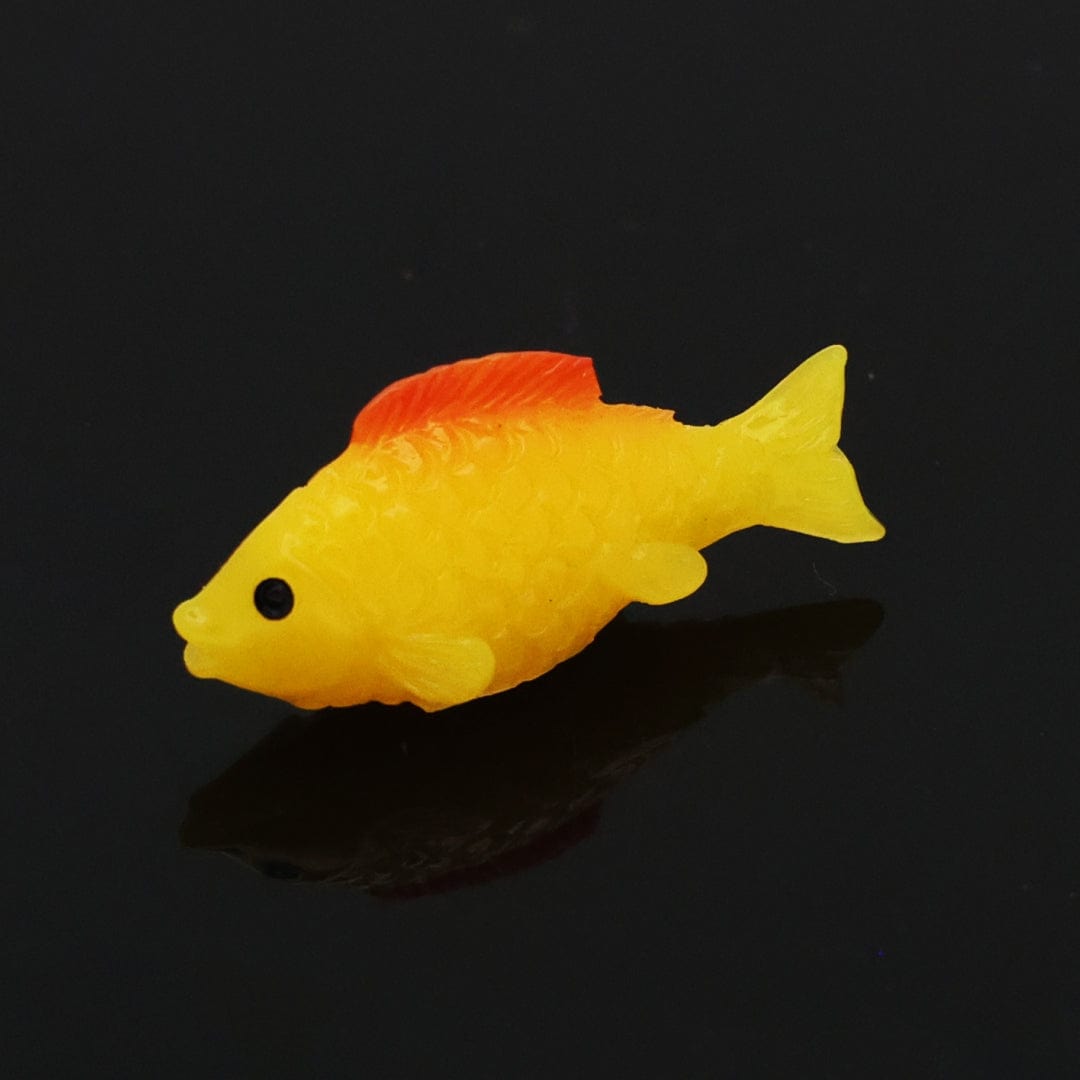 Gold Fish D05 Miniature