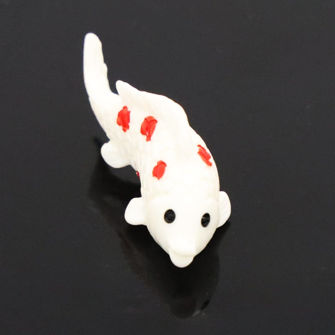 Koi fish D06 Miniature