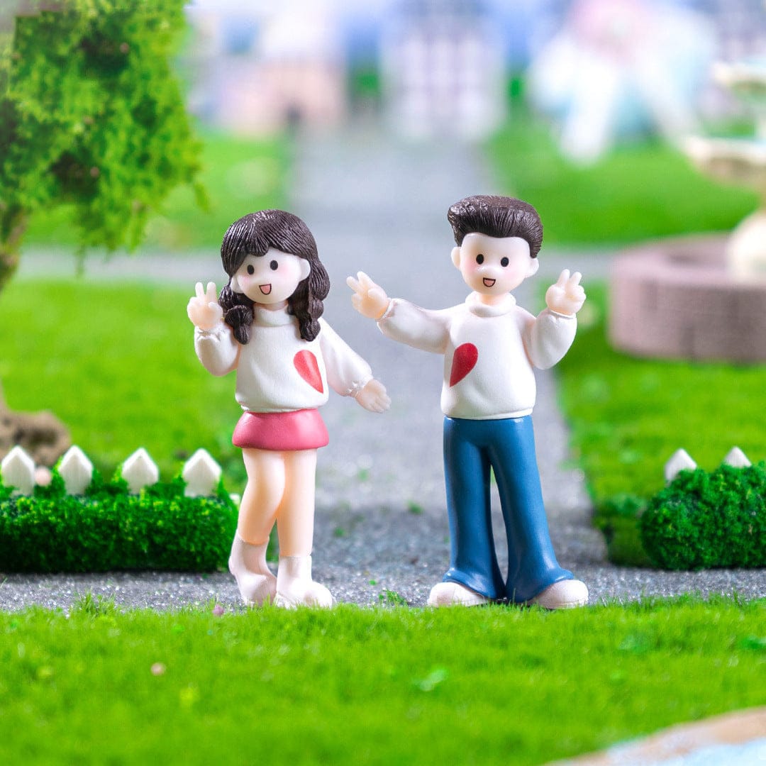 2pcs Couple Miniature