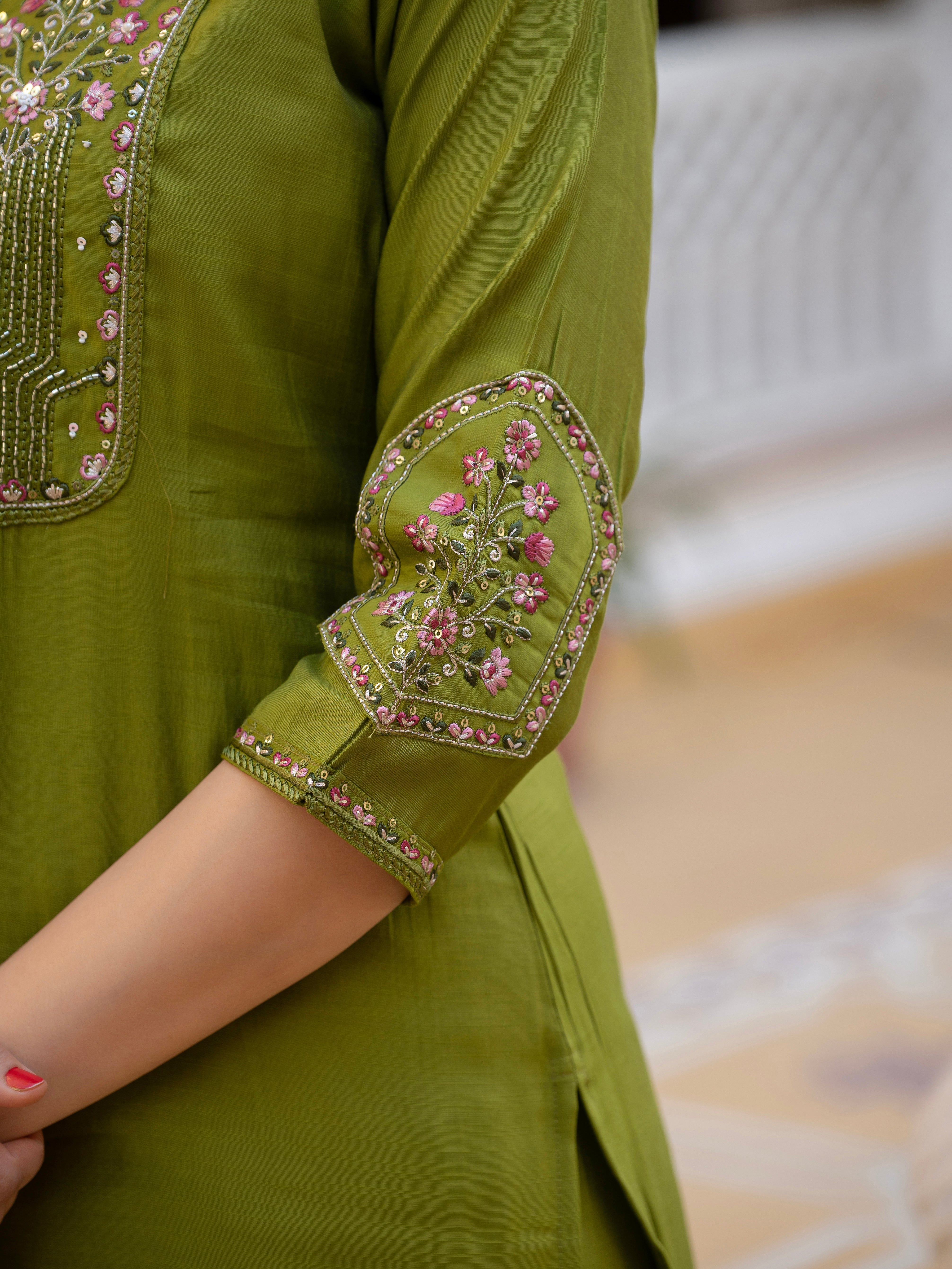 Hanch Pure Viscose Mango Silk Embroidered Straight Kurti Set – Mhendi Green