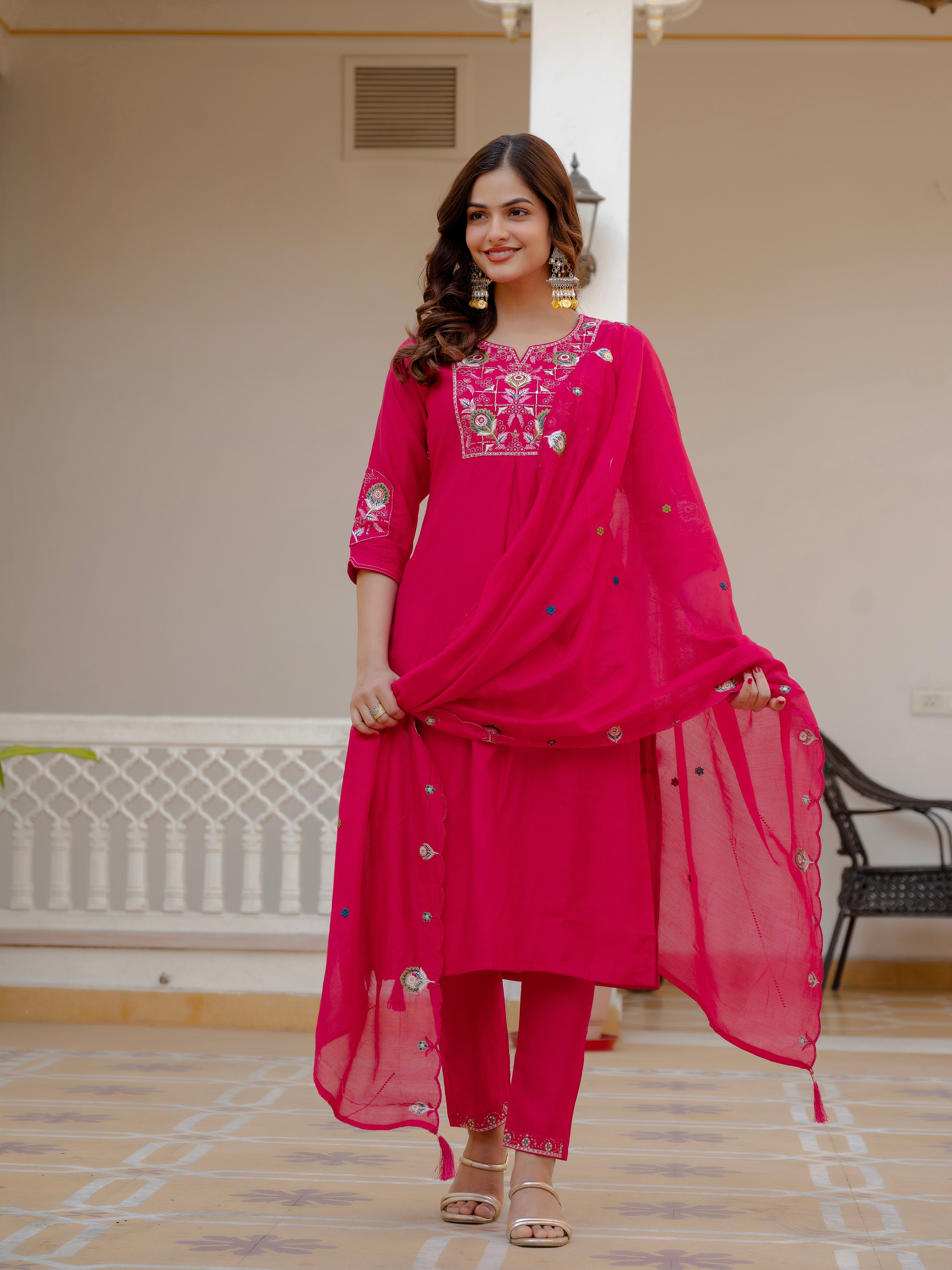 Hanch Pure Viscose Mango Silk Embroidered Straight Kurti Set – Pink