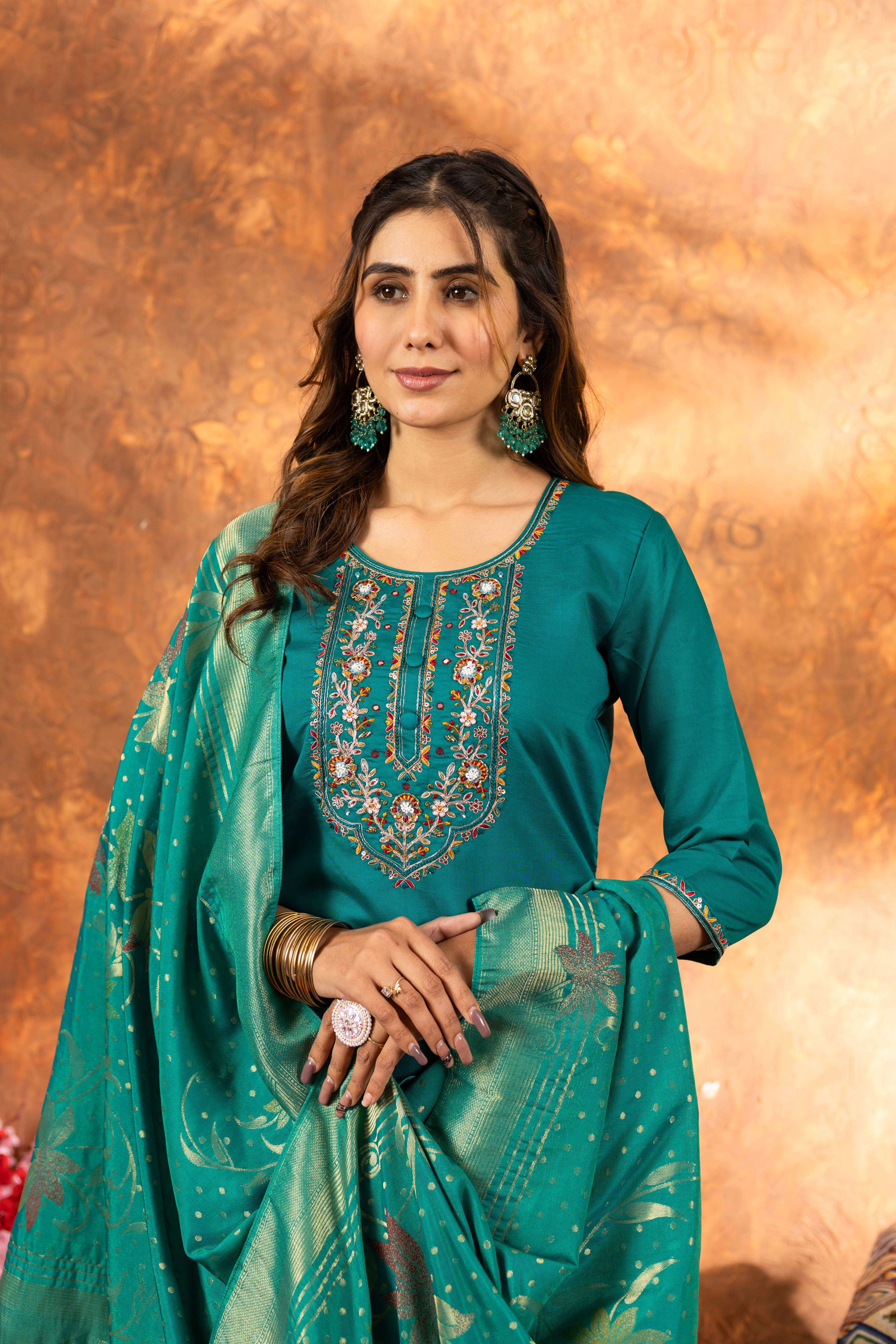 Hanch Marina Silk Embroidered Straight Kurti Set – Rama Green