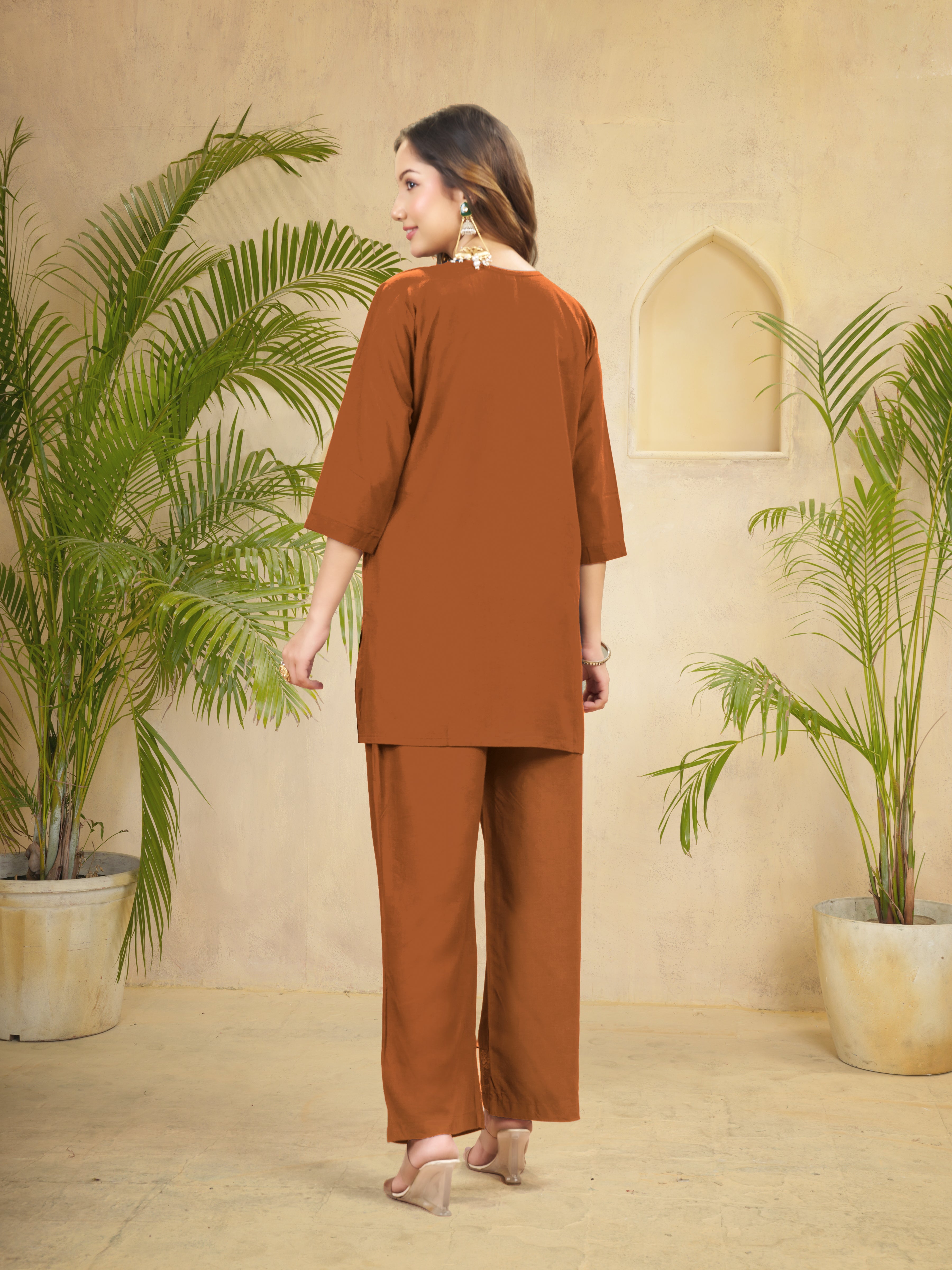 Hanch Heavy Rayon Embroidered Co-Ords Set – Coffee