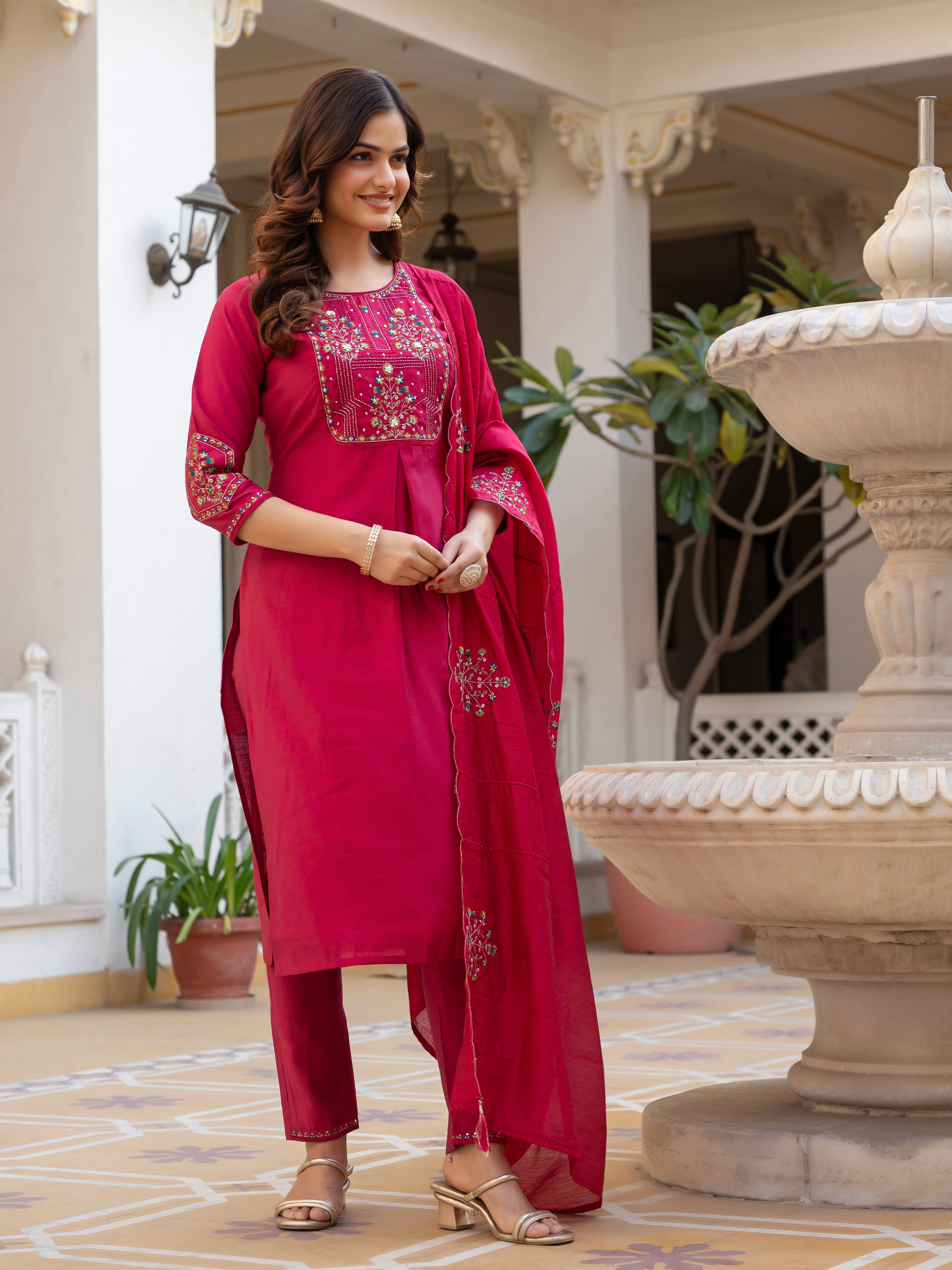 Hanch Pure Viscose Mango Silk Embroidered Straight Kurti Set – Pink