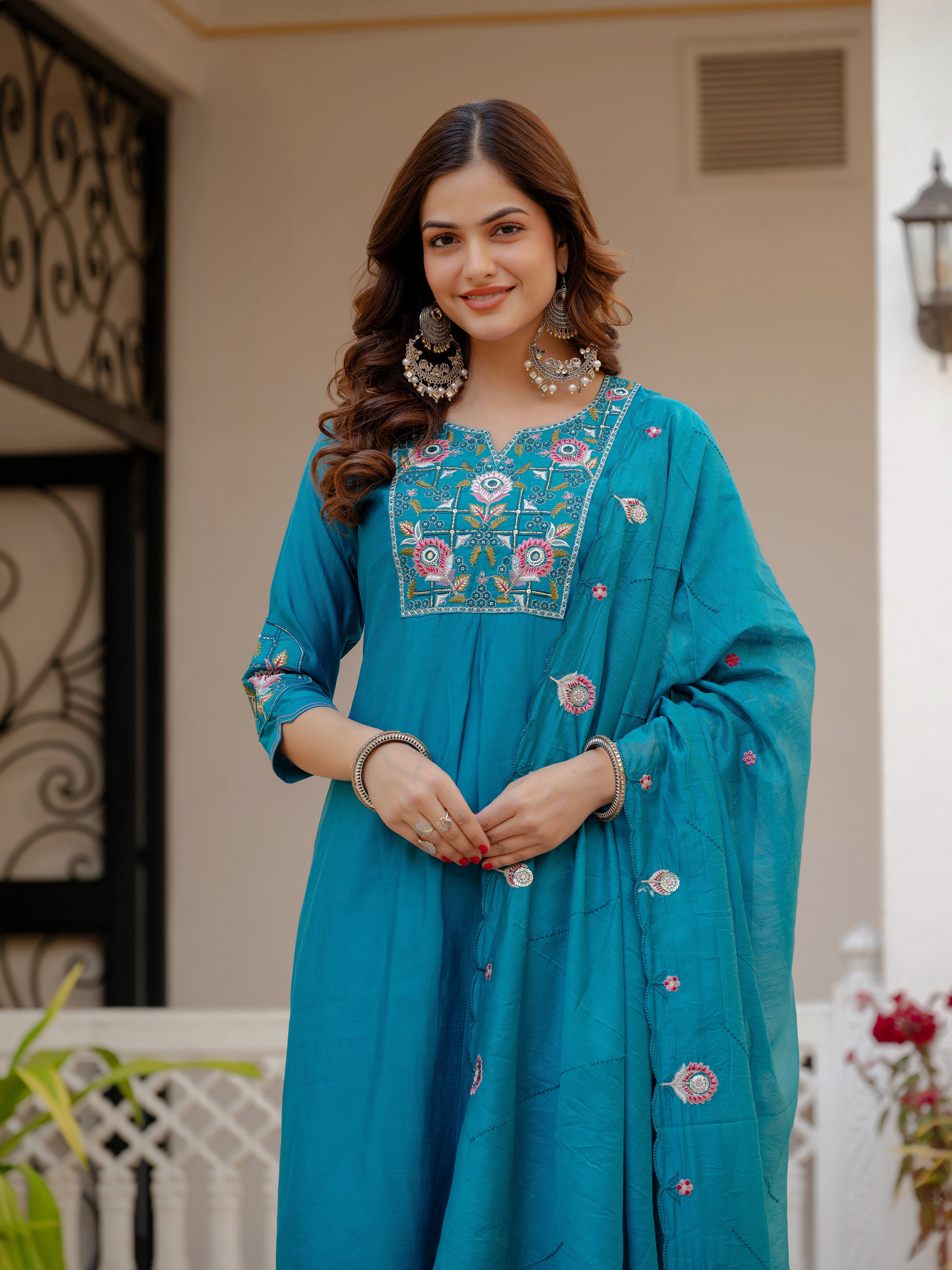 Hanch Pure Viscose Mango Silk Embroidered Straight Kurti Set – Firozi