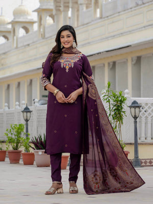 Hanch Premium Roman Silk Embroidered Straight Kurti Set – Wine