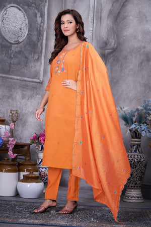 Hanch Roman Silk Embroidered Straight Kurti Set – Orange