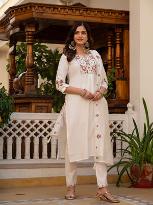Hanch Pure Viscose Mango Silk Embroidered Straight Kurti Set – White