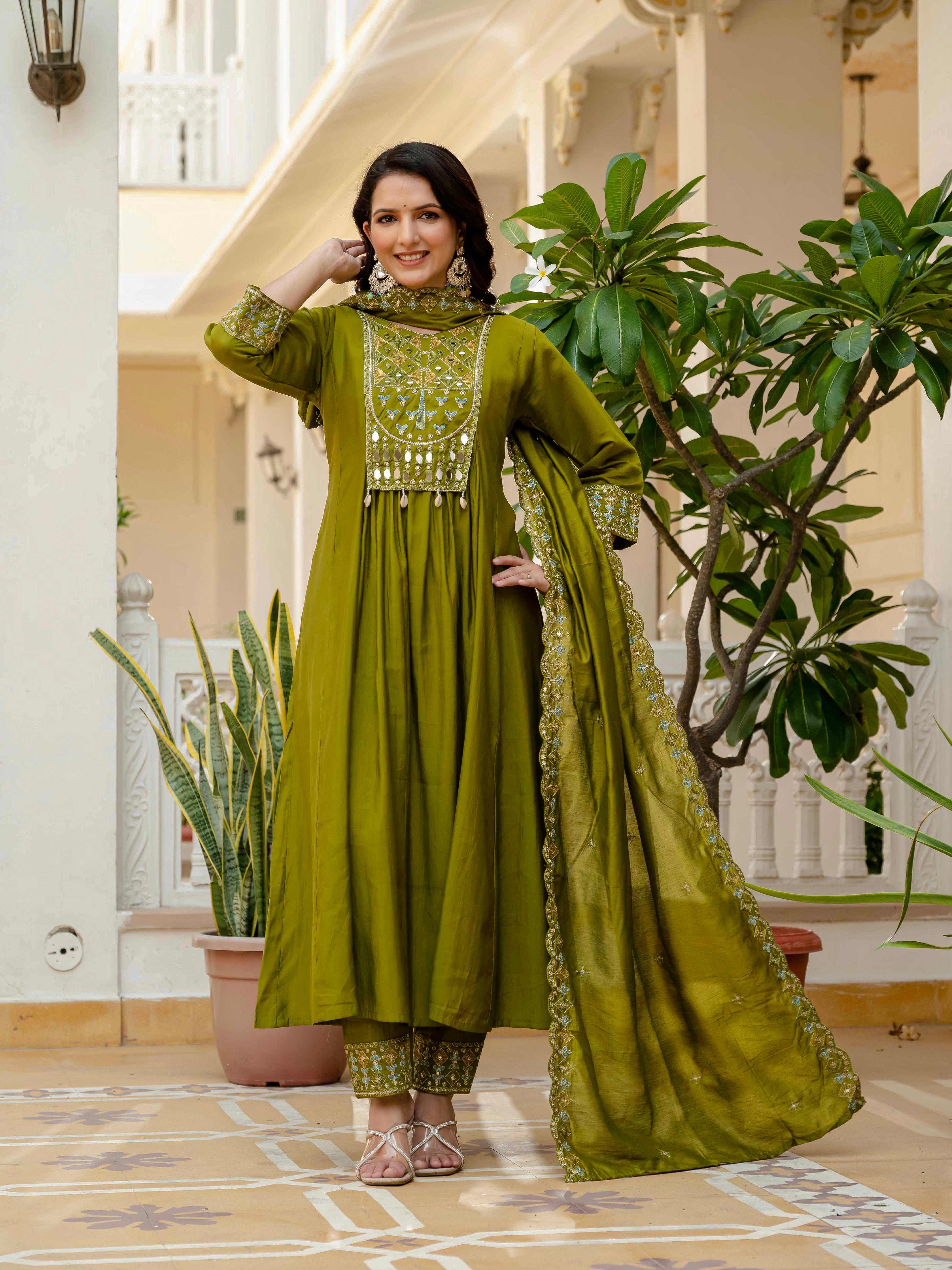 Hanch Viscose Roman Silk Embroidered Anarkali Kurti Set – Mahendi
