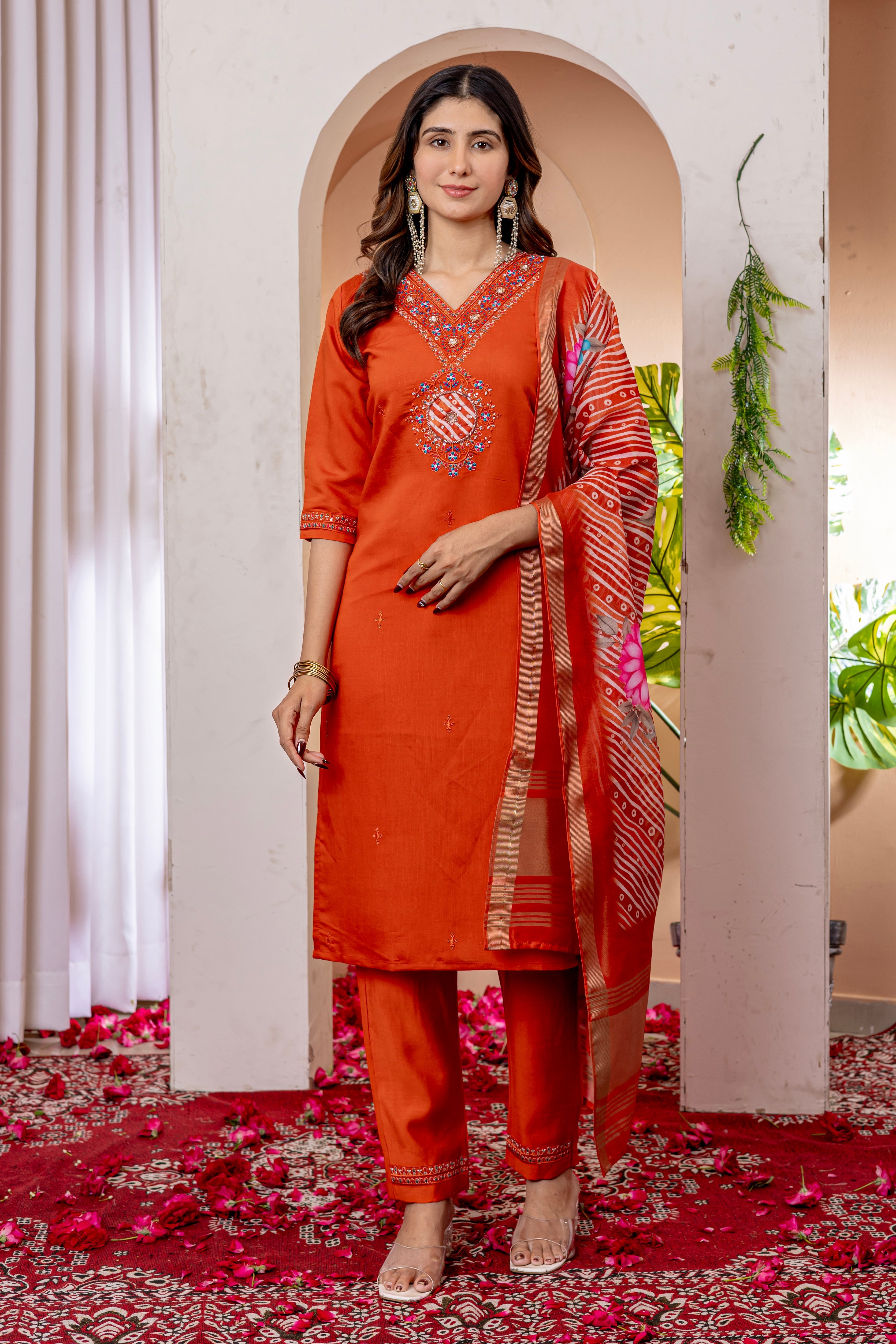 Hanch Marina Viscose Silk Embroidered Straight Kurti Set – Orange