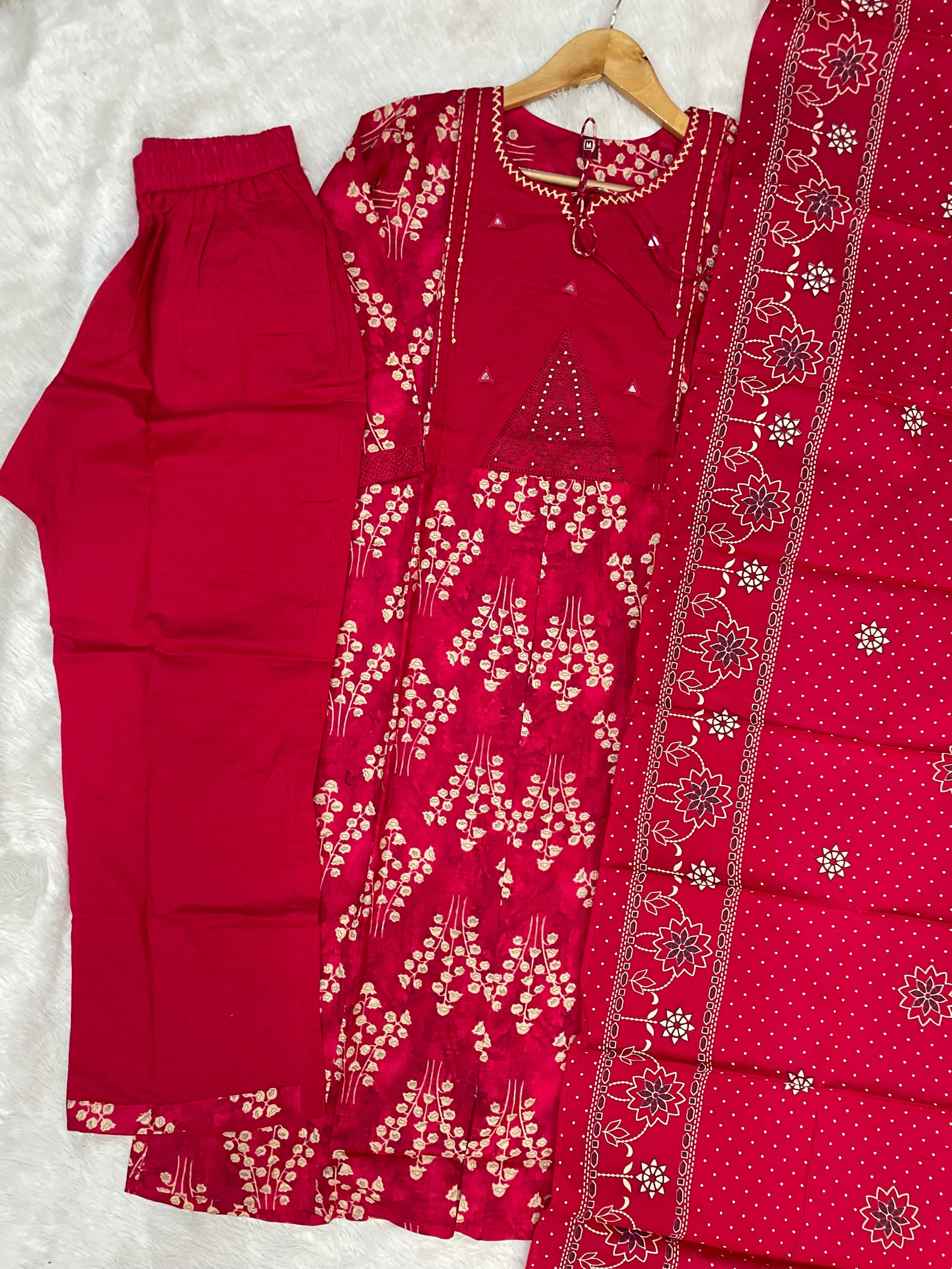 Hanch Pure Cotton Embroidered Straight Kurti Set – Red