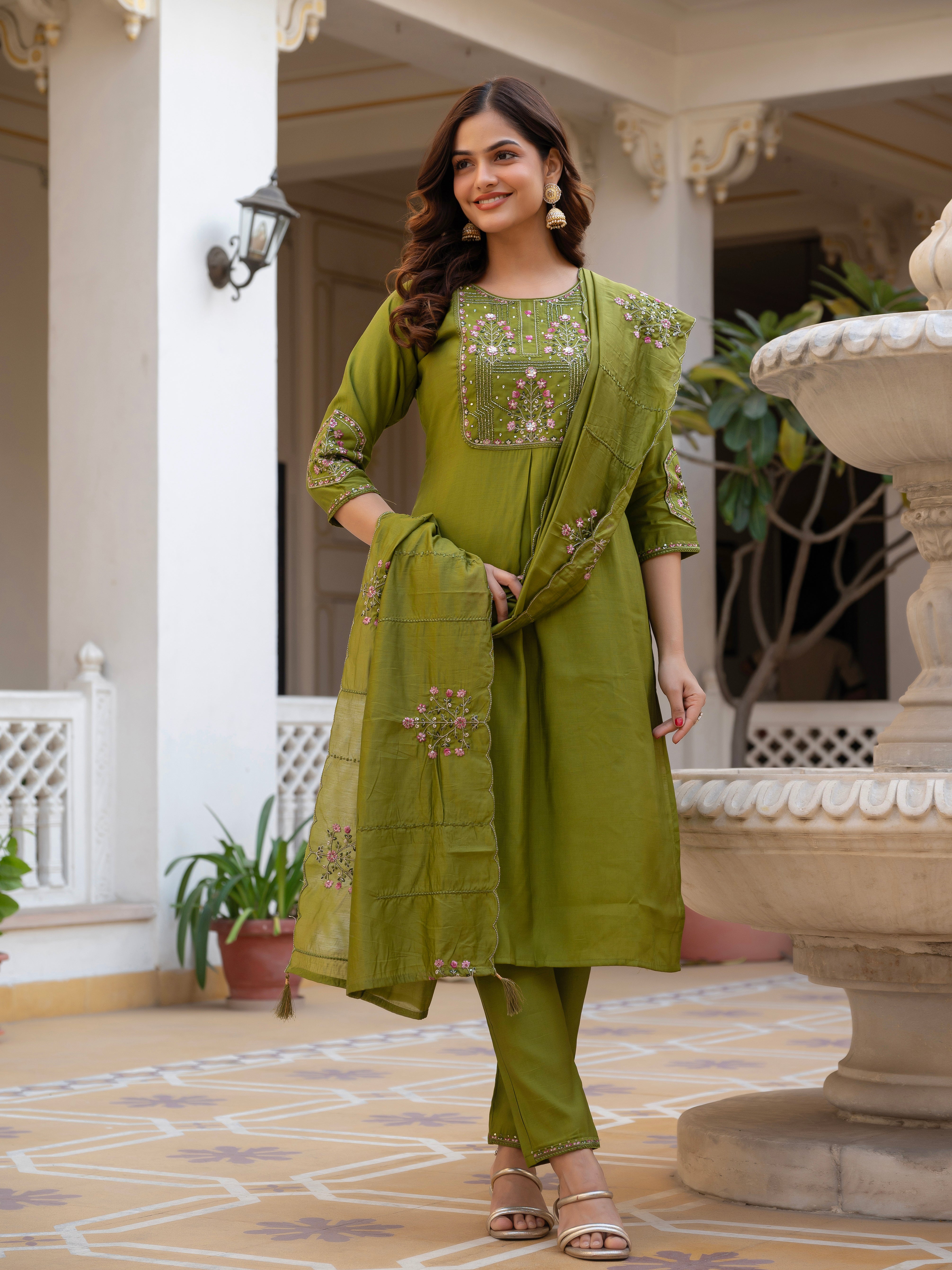 Hanch Pure Viscose Mango Silk Embroidered Straight Kurti Set – Mhendi Green