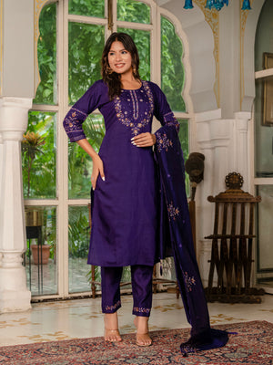 Hanch Marina Silk Embroidered Straight Kurti Set – Violet